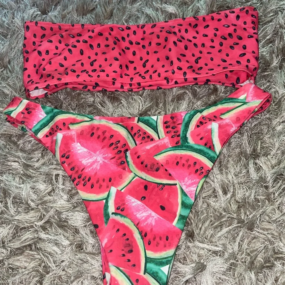 Watermelon Bikini 🍉 👙 - Picture 7 of 7
